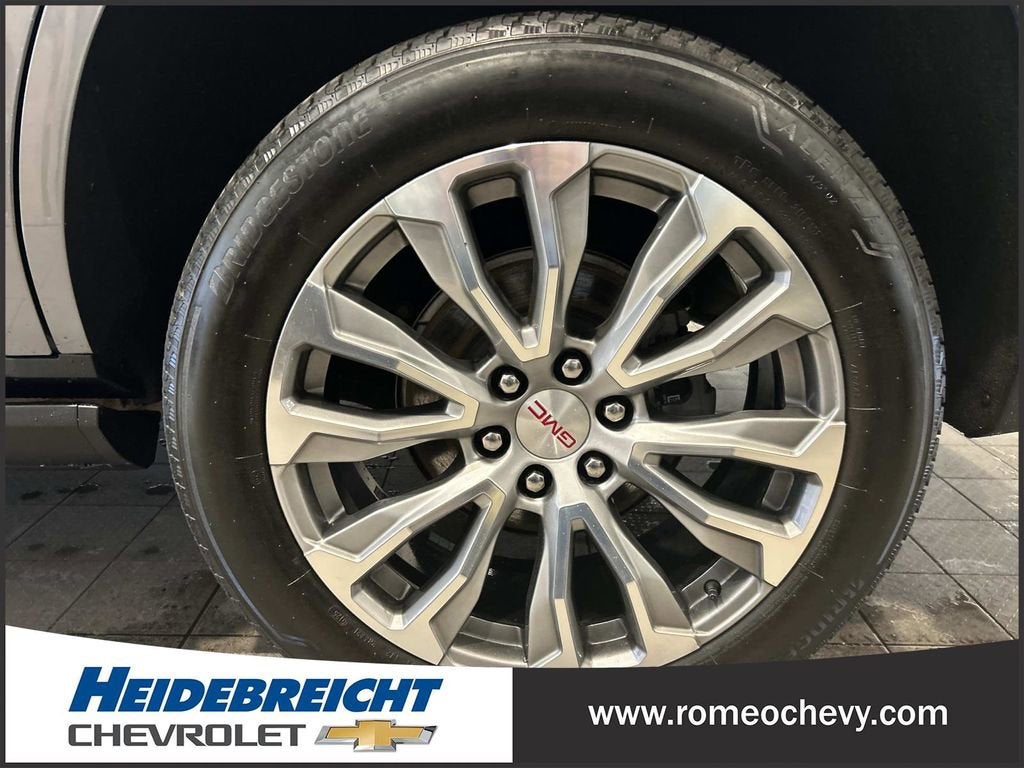 2022 GMC Yukon Denali