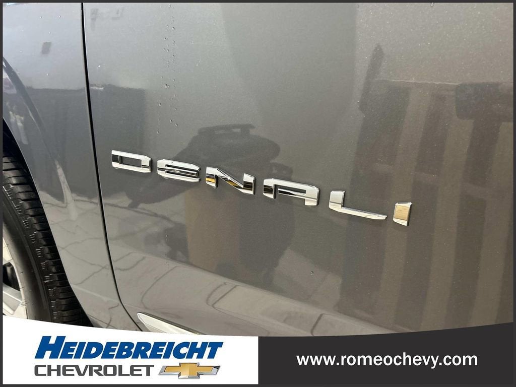 2022 GMC Yukon Denali