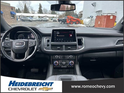 2022 GMC Yukon XL AT4