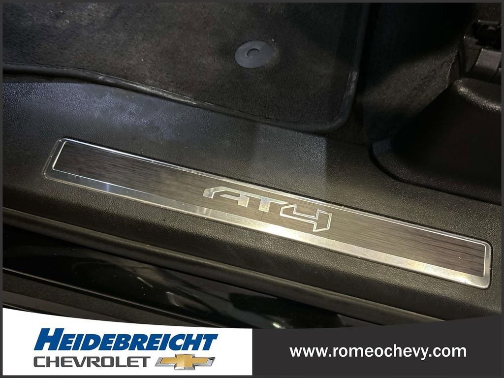 2022 GMC Yukon XL AT4