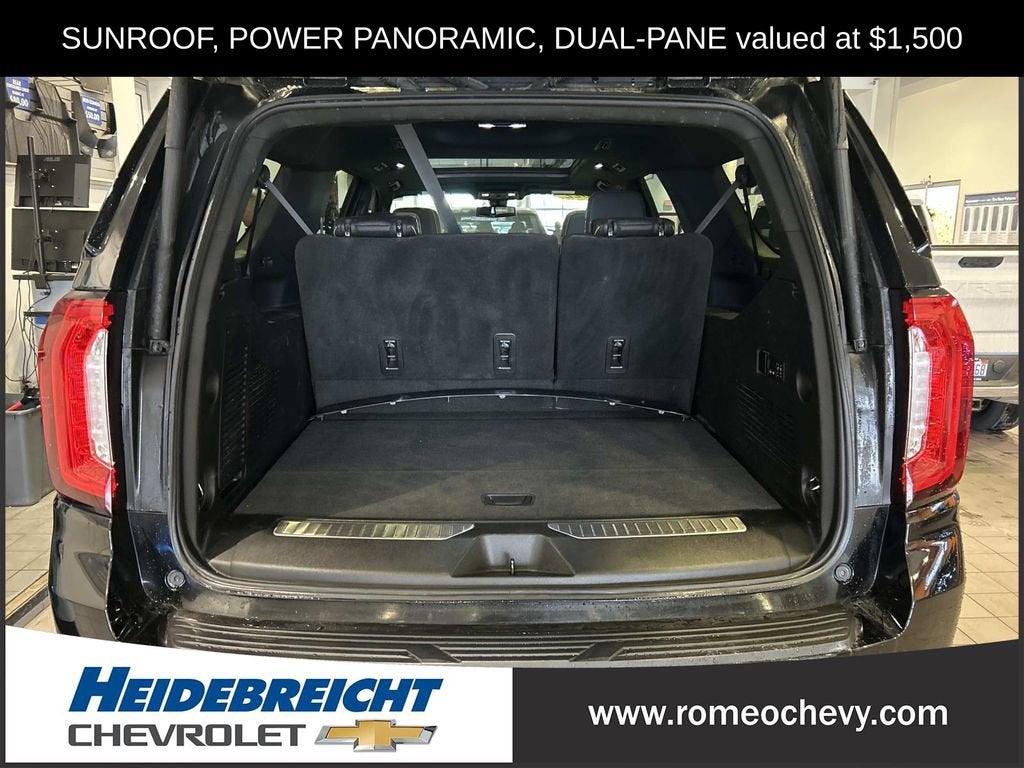 2022 GMC Yukon XL AT4