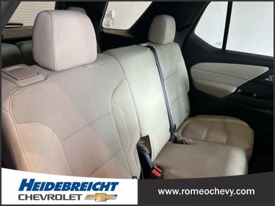 2023 Chevrolet Traverse LS