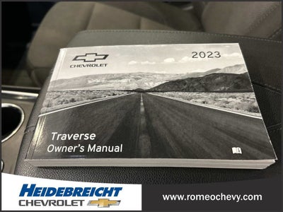 2023 Chevrolet Traverse LT Cloth