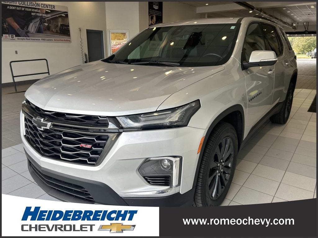 2022 Chevrolet Traverse RS