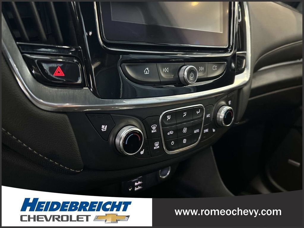 2023 Chevrolet Traverse Premier