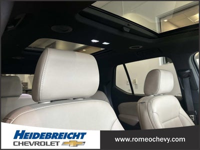 2023 Chevrolet Traverse LT Leather