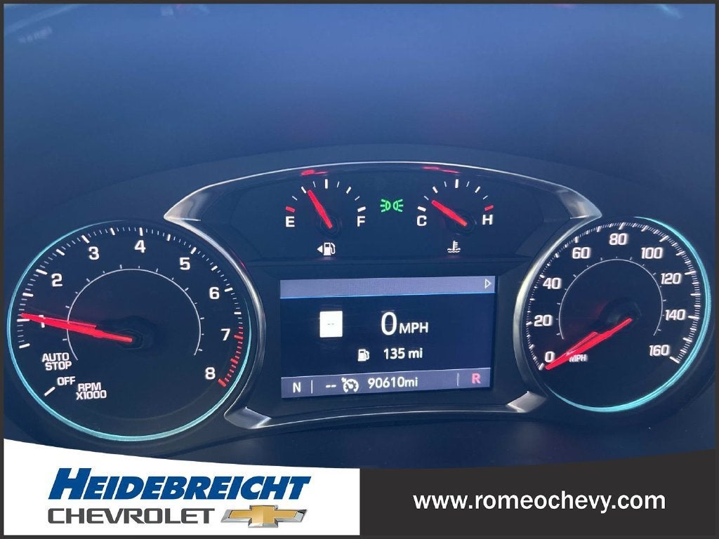 2023 Chevrolet Traverse LT Leather