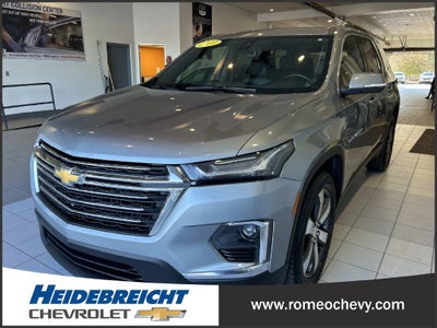 2023 Chevrolet Traverse LT Leather