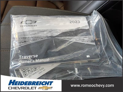 2023 Chevrolet Traverse LT Leather