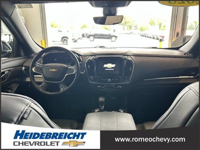 2023 Chevrolet Traverse LT Leather