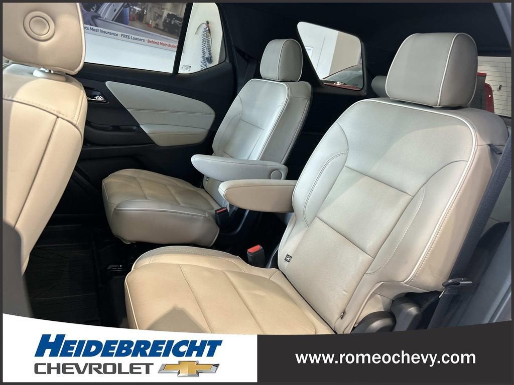 2023 Chevrolet Traverse Premier