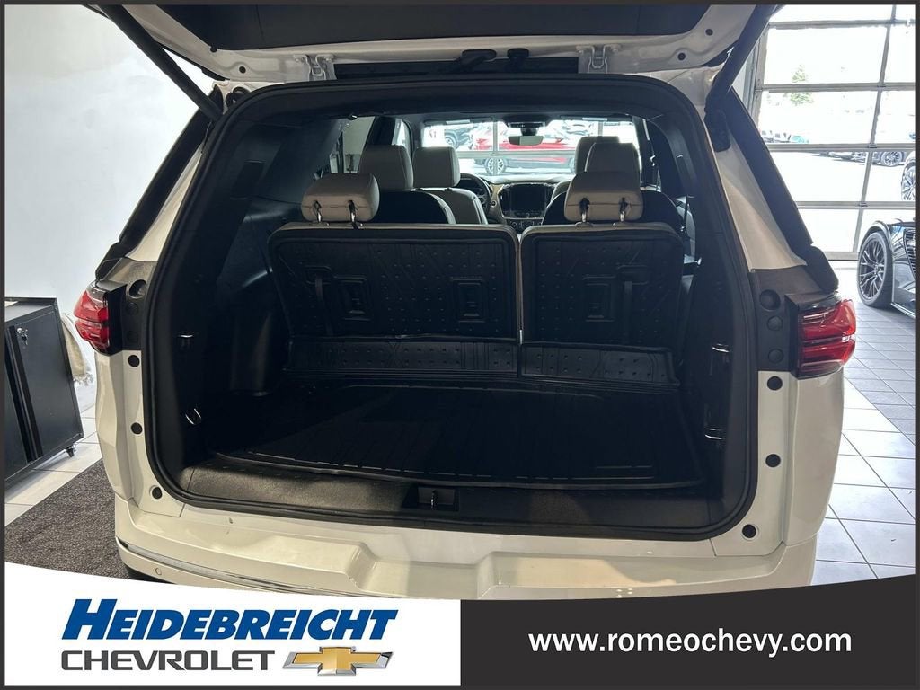 2023 Chevrolet Traverse Premier