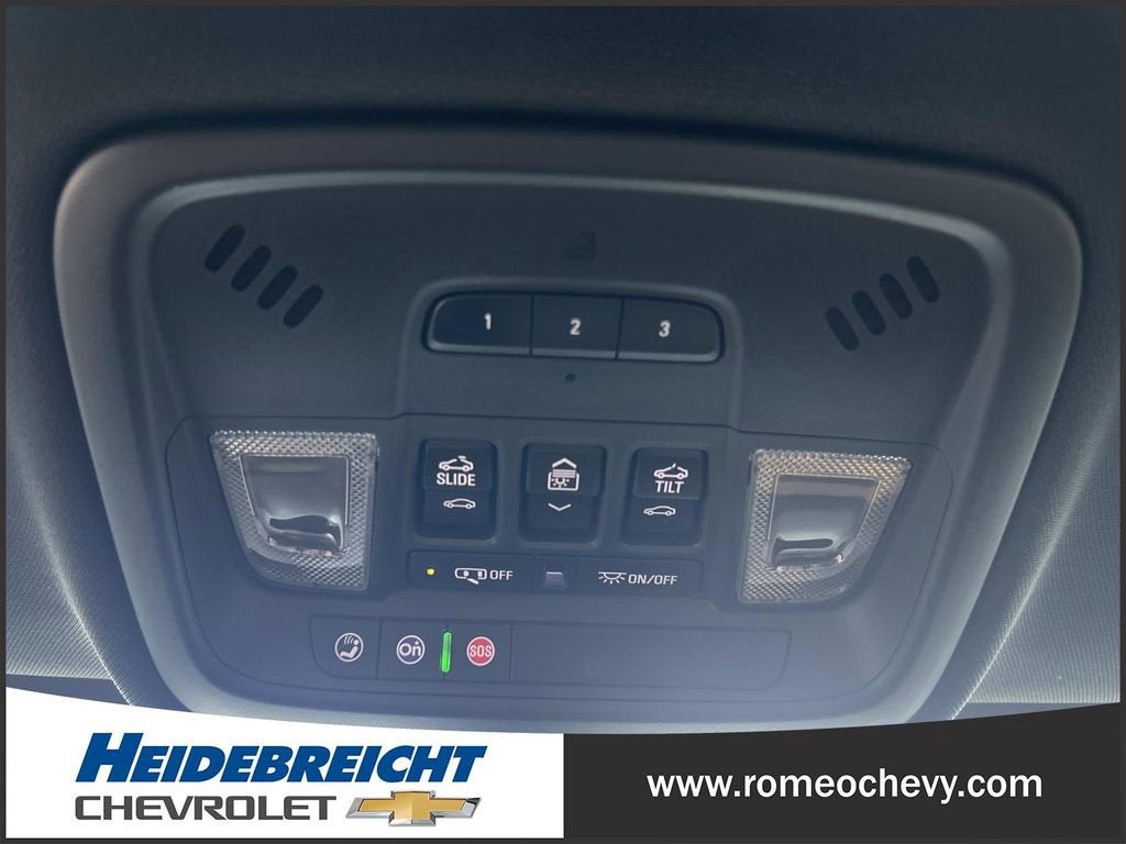2023 Chevrolet Traverse Premier