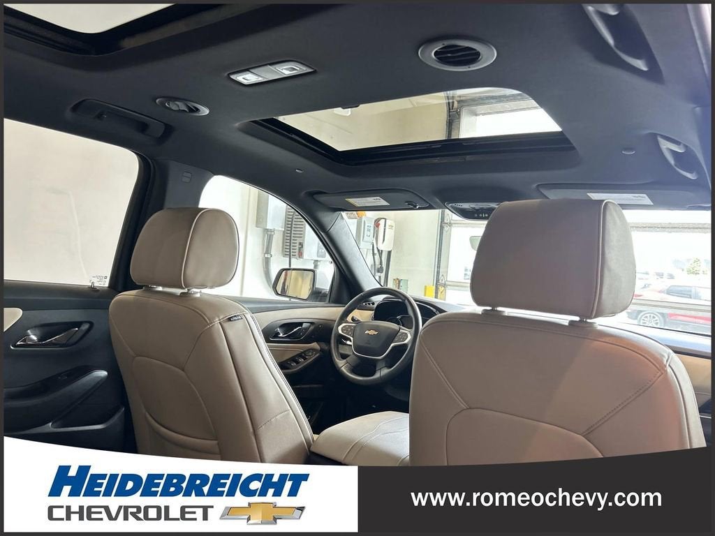 2023 Chevrolet Traverse Premier
