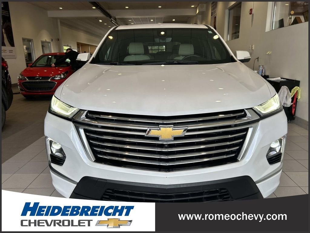 2023 Chevrolet Traverse Premier