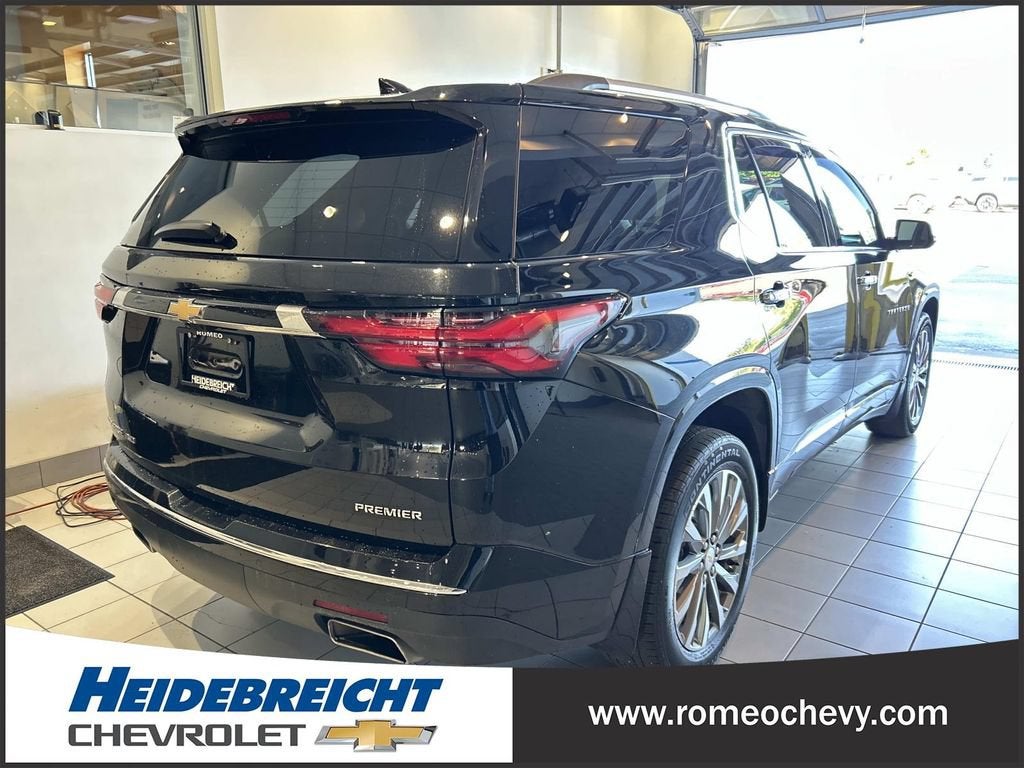 2023 Chevrolet Traverse Premier