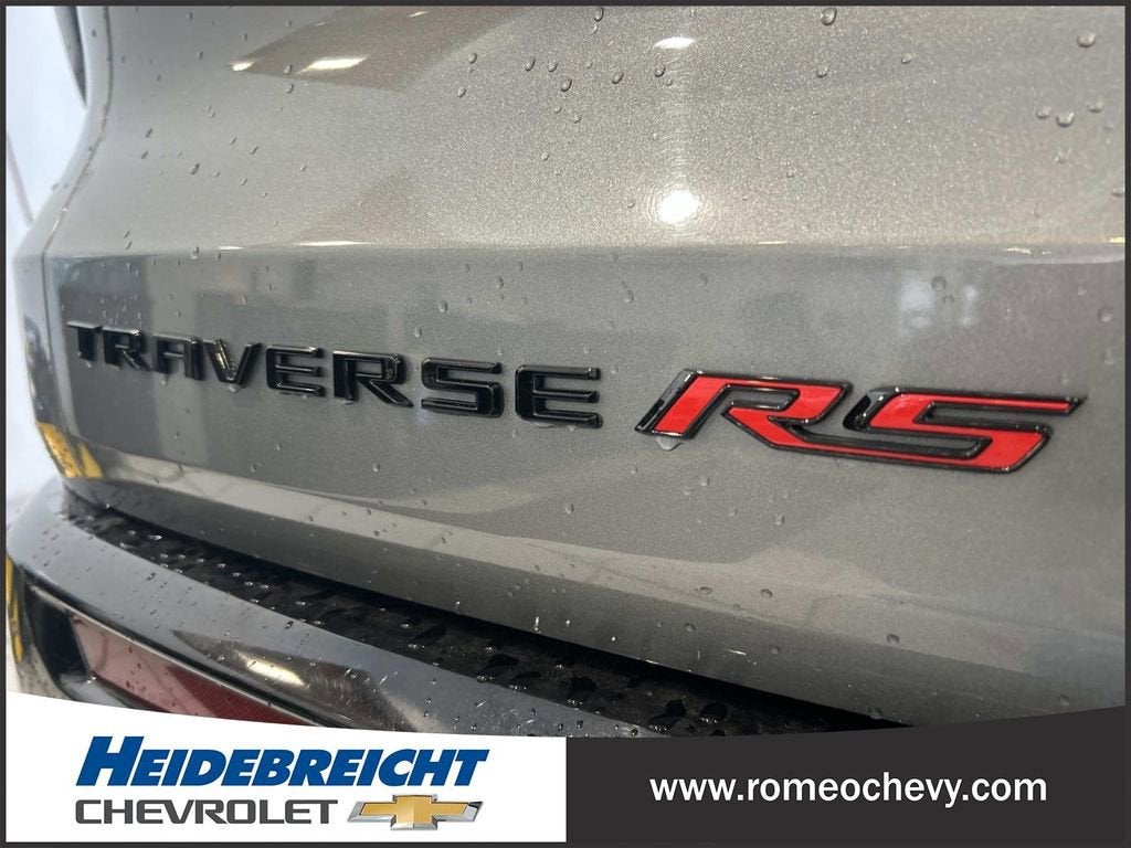 2024 Chevrolet Traverse RS