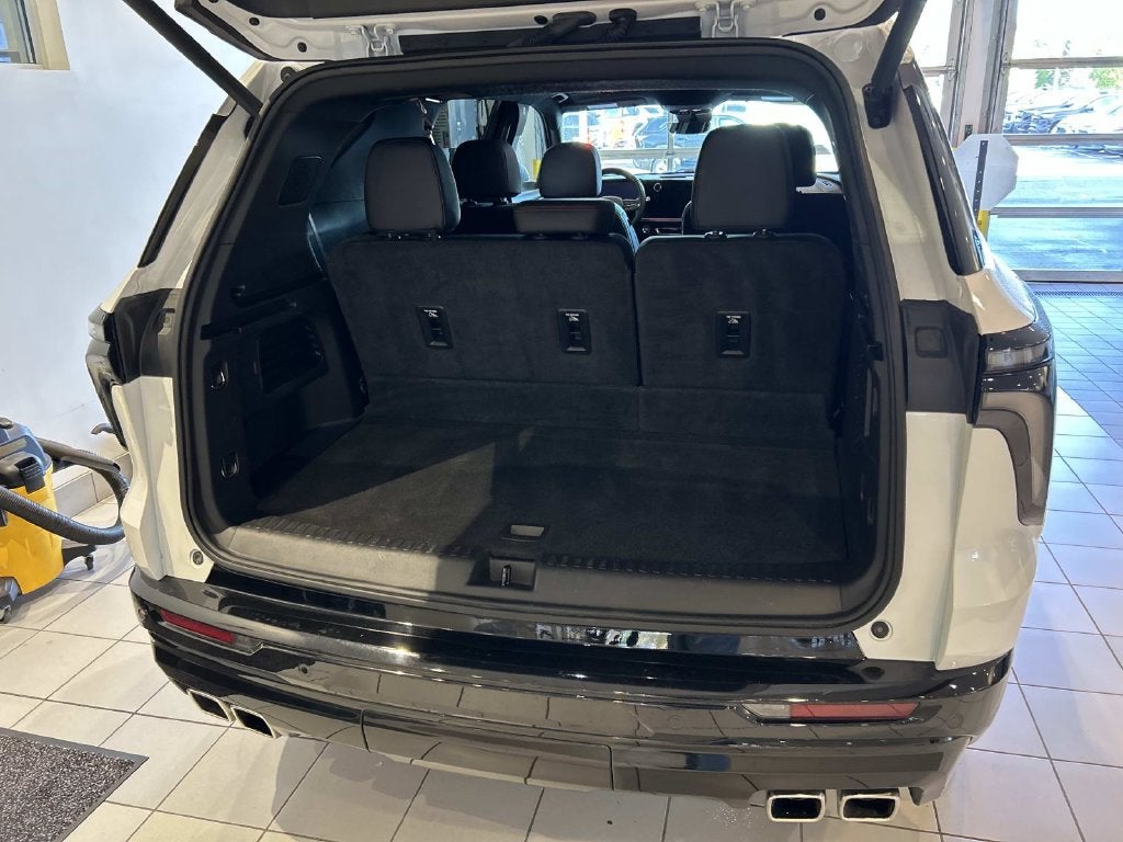 2025 Chevrolet Traverse RS