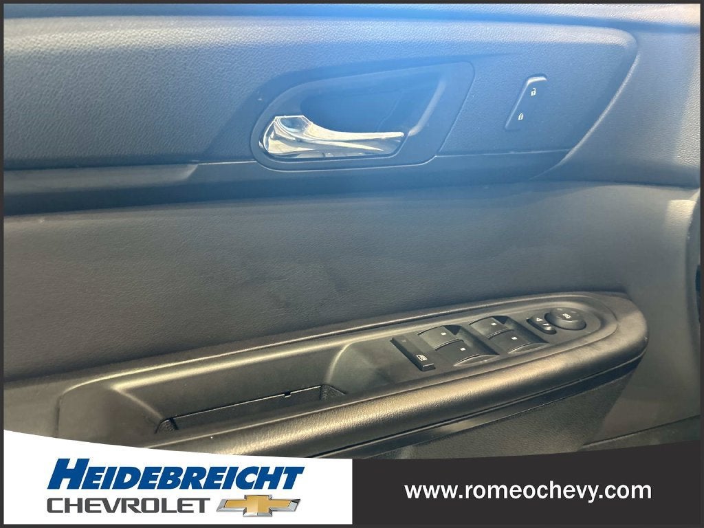 2017 Chevrolet Traverse LT