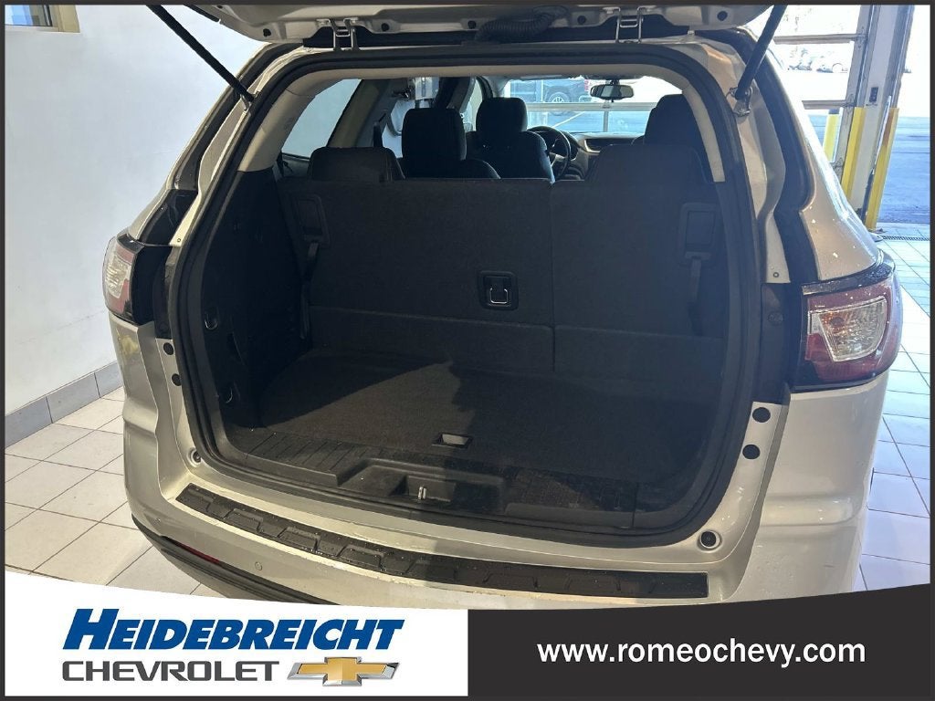 2017 Chevrolet Traverse LT