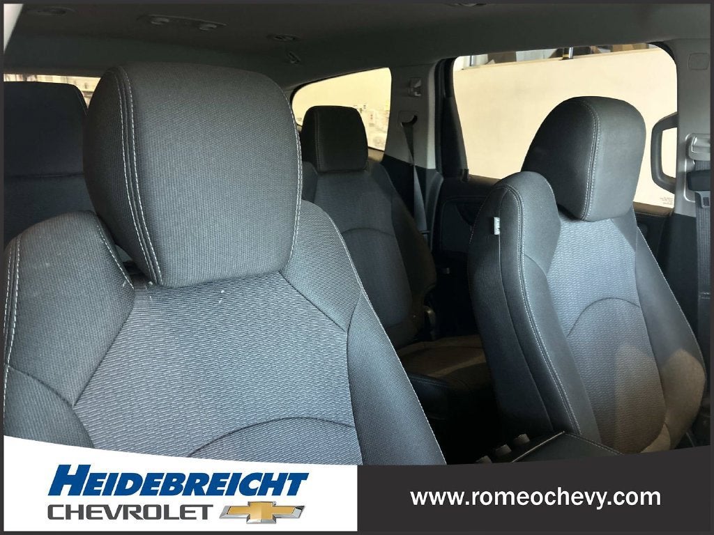 2017 Chevrolet Traverse LT
