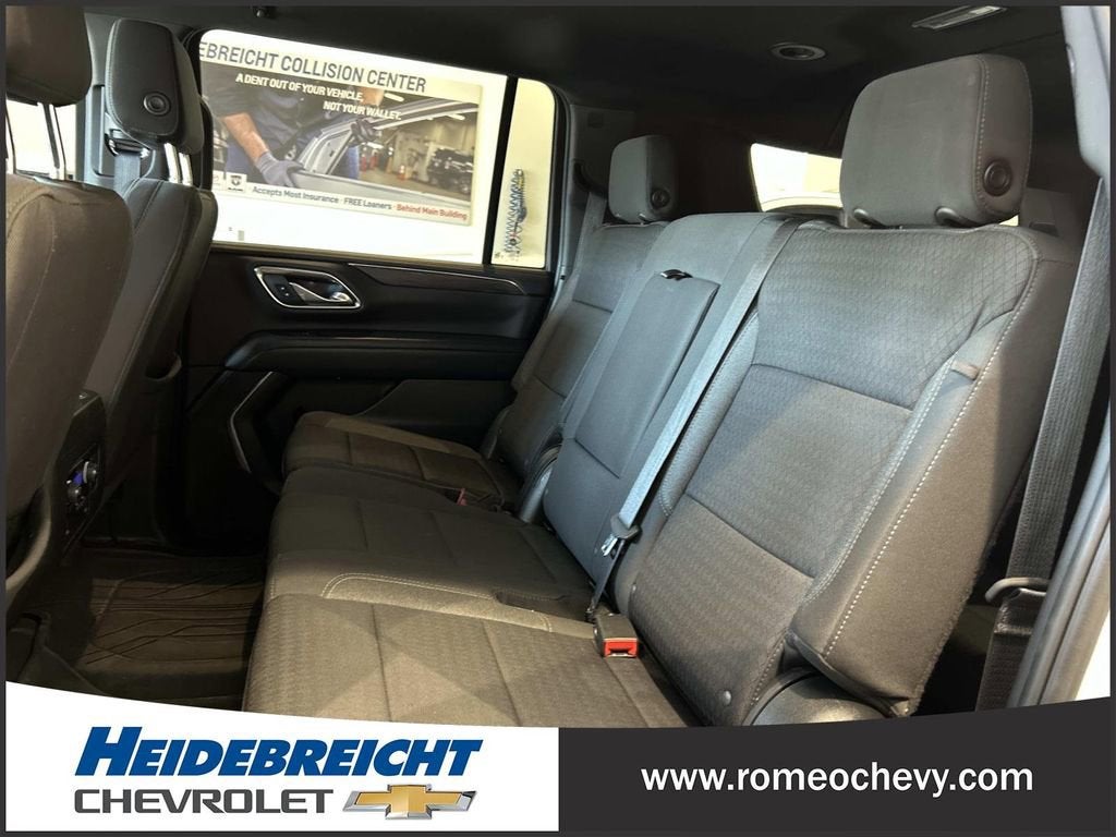 2023 Chevrolet Suburban LS