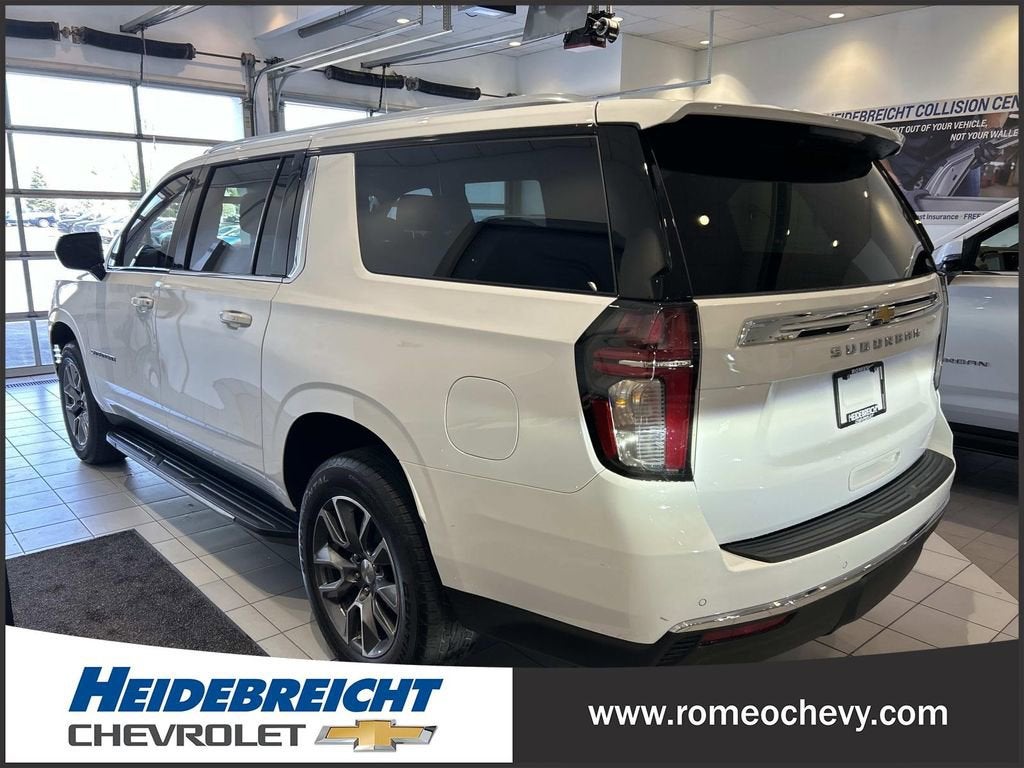 2023 Chevrolet Suburban LS