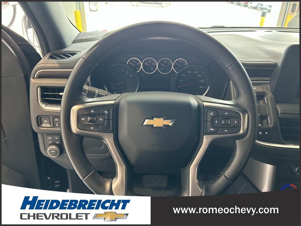 2024 Chevrolet Suburban LS