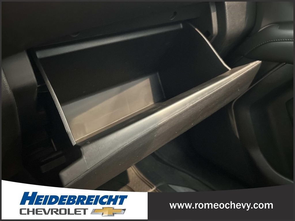 2024 Chevrolet Suburban LS