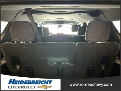 2024 Chevrolet Suburban LS