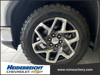 2024 GMC Sierra 1500 SLT