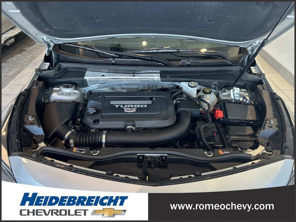 2020 Cadillac XT4 Premium Luxury