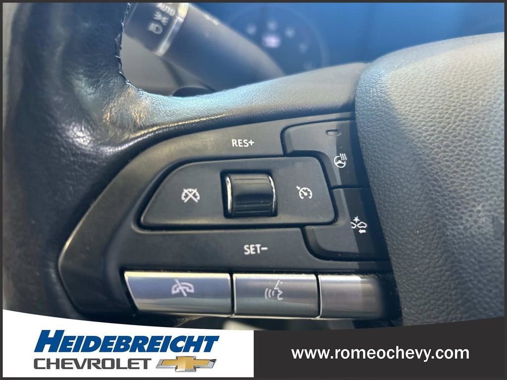 2020 Cadillac XT4 Premium Luxury