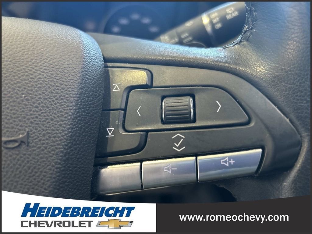 2020 Cadillac XT4 Premium Luxury