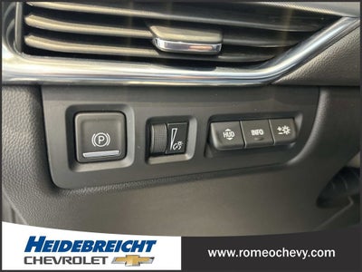 2020 Cadillac XT4 Premium Luxury