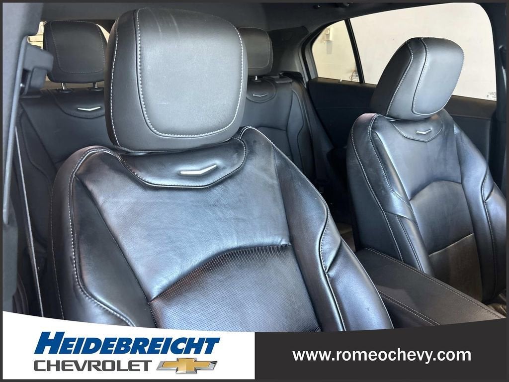 2020 Cadillac XT4 Premium Luxury