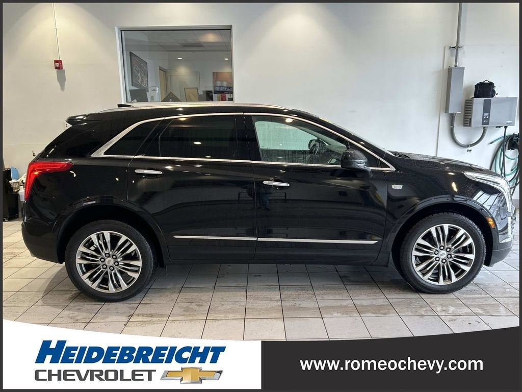 2017 Cadillac XT5 Premium Luxury AWD