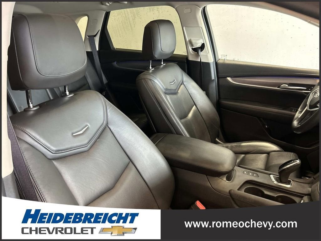 2017 Cadillac XT5 Premium Luxury AWD