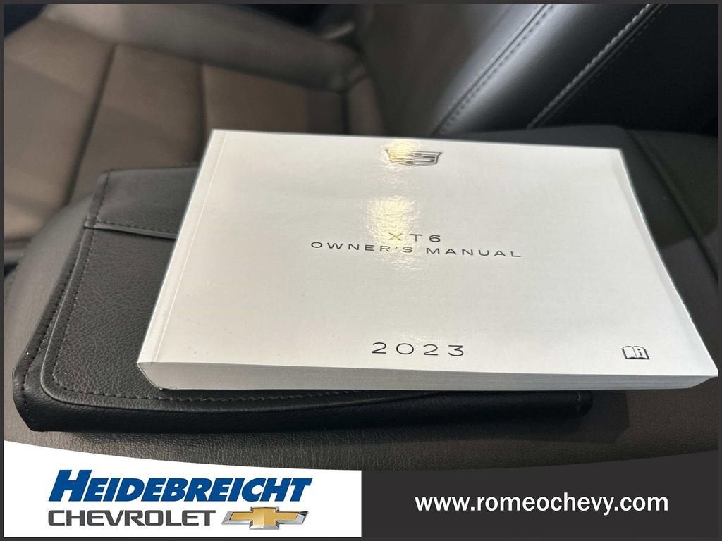 2023 Cadillac XT6 Premium Luxury