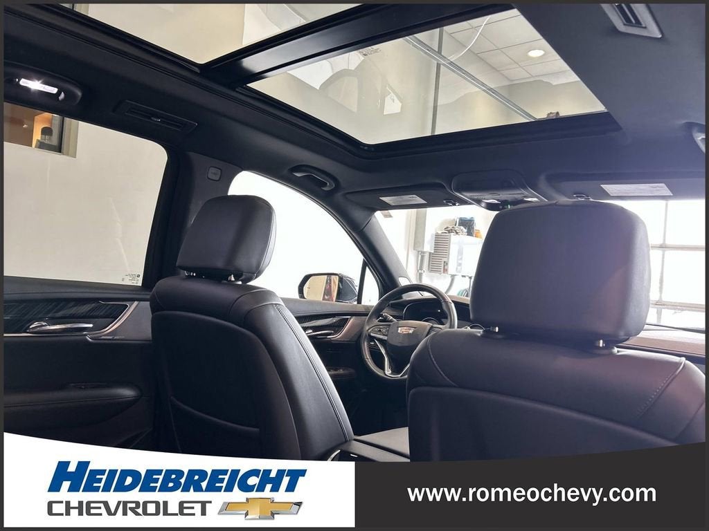 2023 Cadillac XT6 Premium Luxury