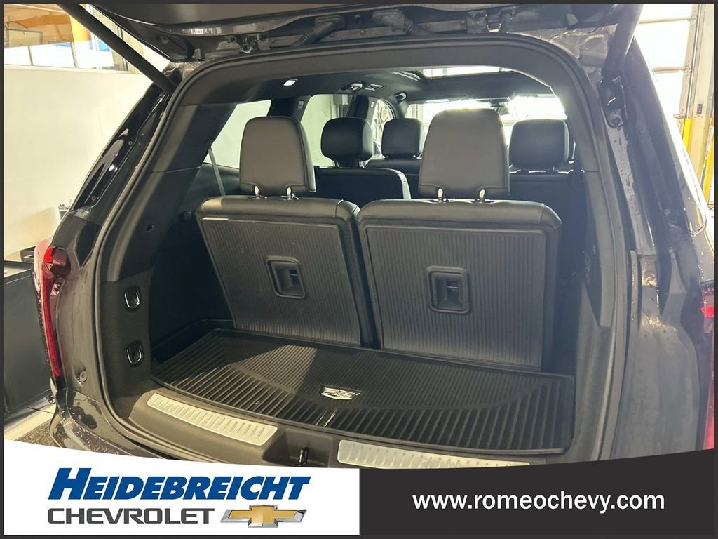 2023 Cadillac XT6 Premium Luxury