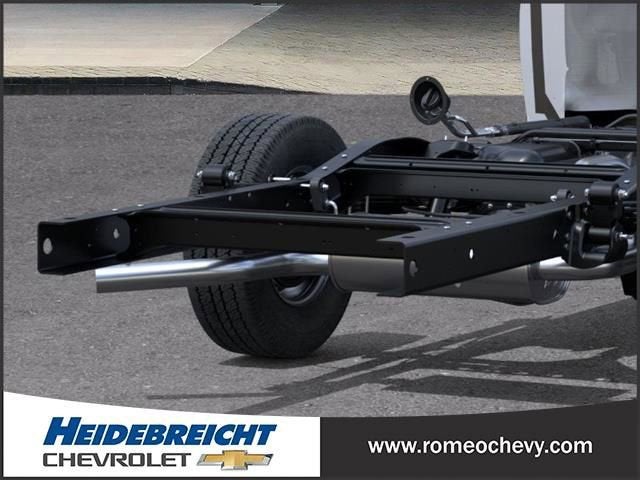 2025 Chevrolet Express Cutaway 3500 1WT