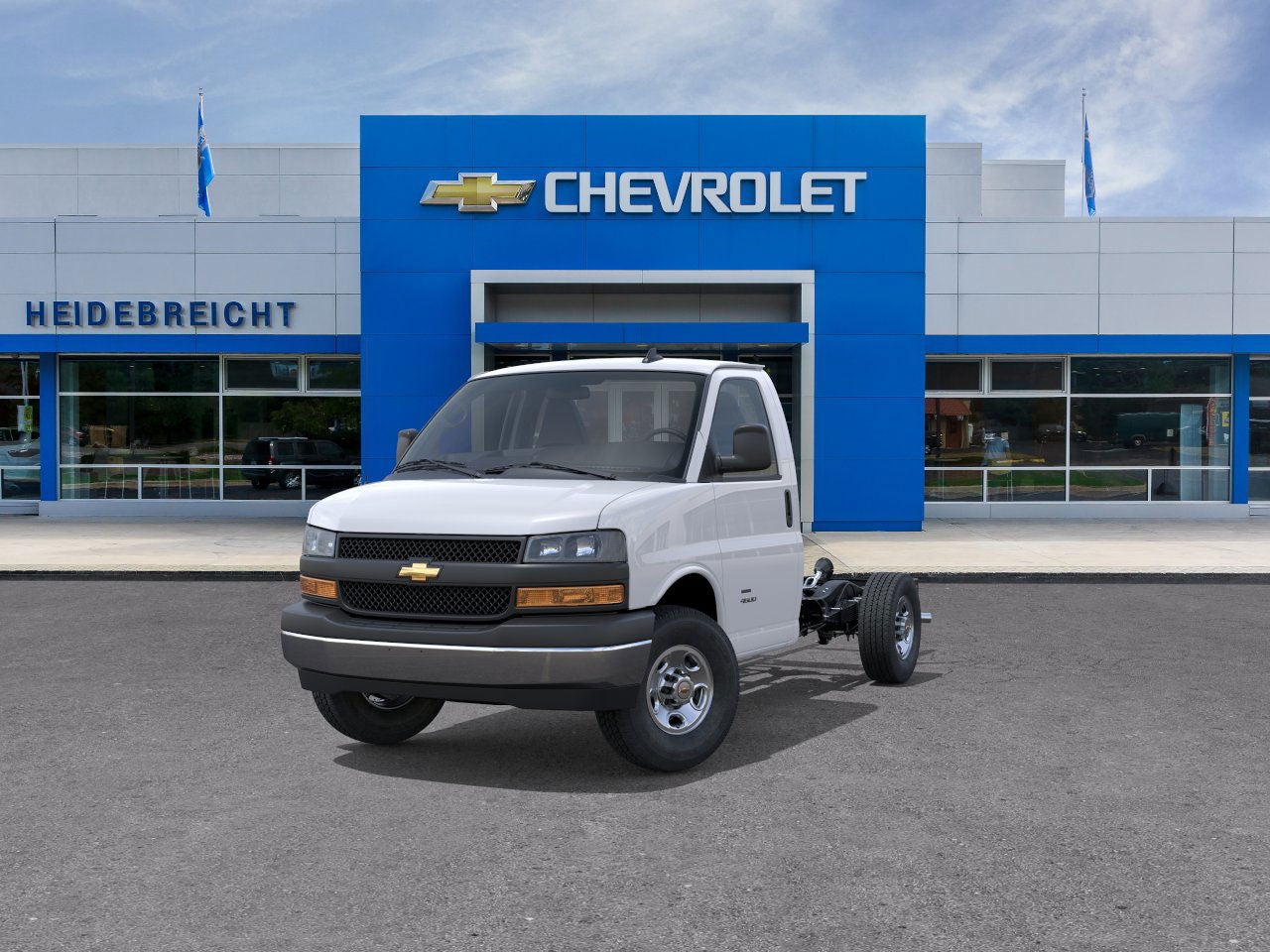 2025 Chevrolet Express Cutaway 3500 1WT