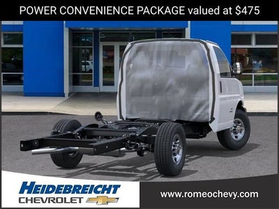 2025 Chevrolet Express Cutaway 3500 1WT