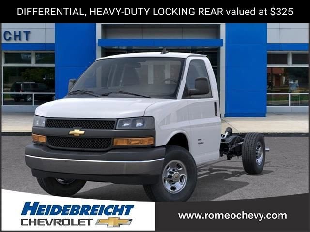 2025 Chevrolet Express Cutaway 3500 1WT