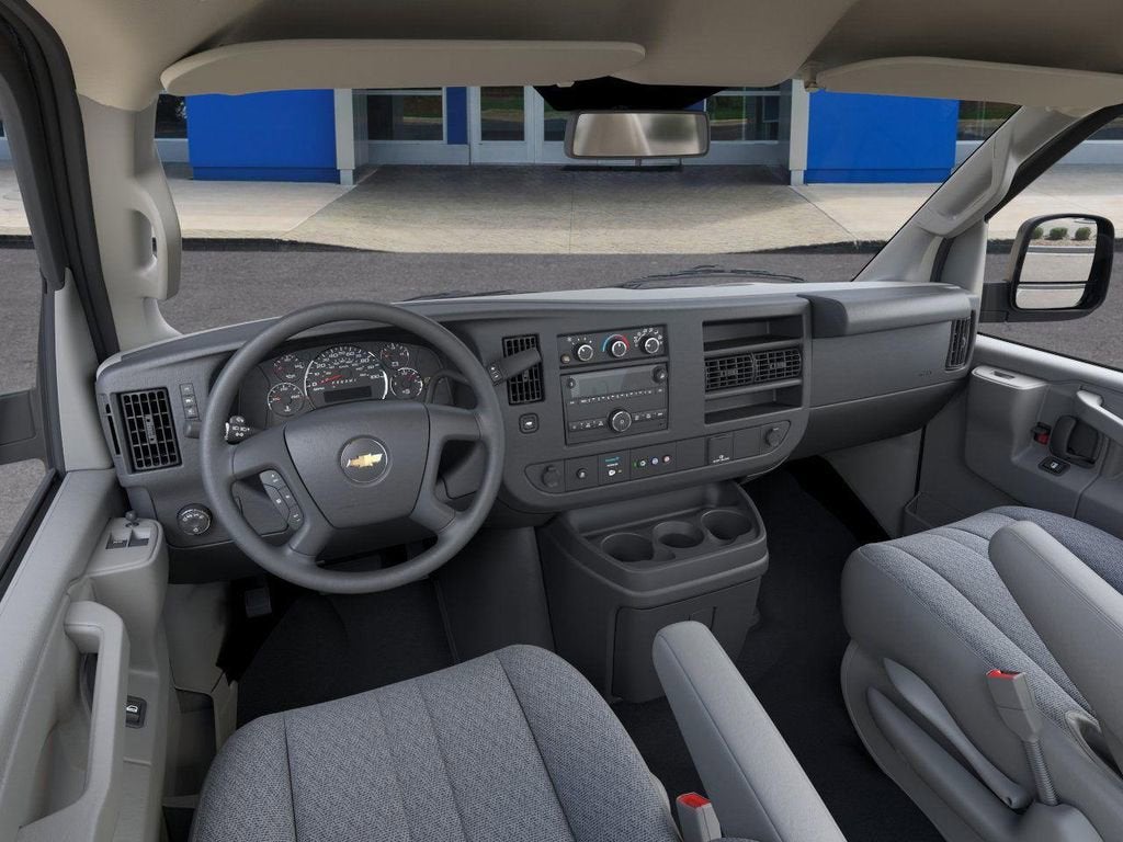 2026 Chevrolet Express Cutaway 3500 1WT