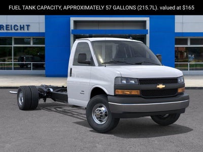 2025 Chevrolet Express Cutaway 3500 1WT