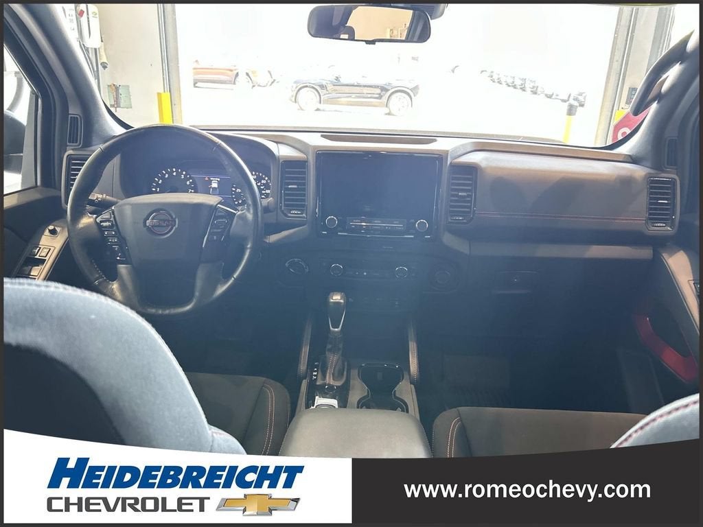 2023 Nissan Frontier Crew Cab PRO-4X 4x4