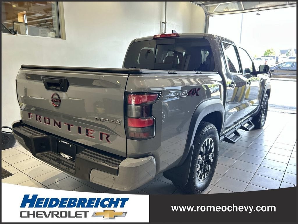 2023 Nissan Frontier Crew Cab PRO-4X 4x4