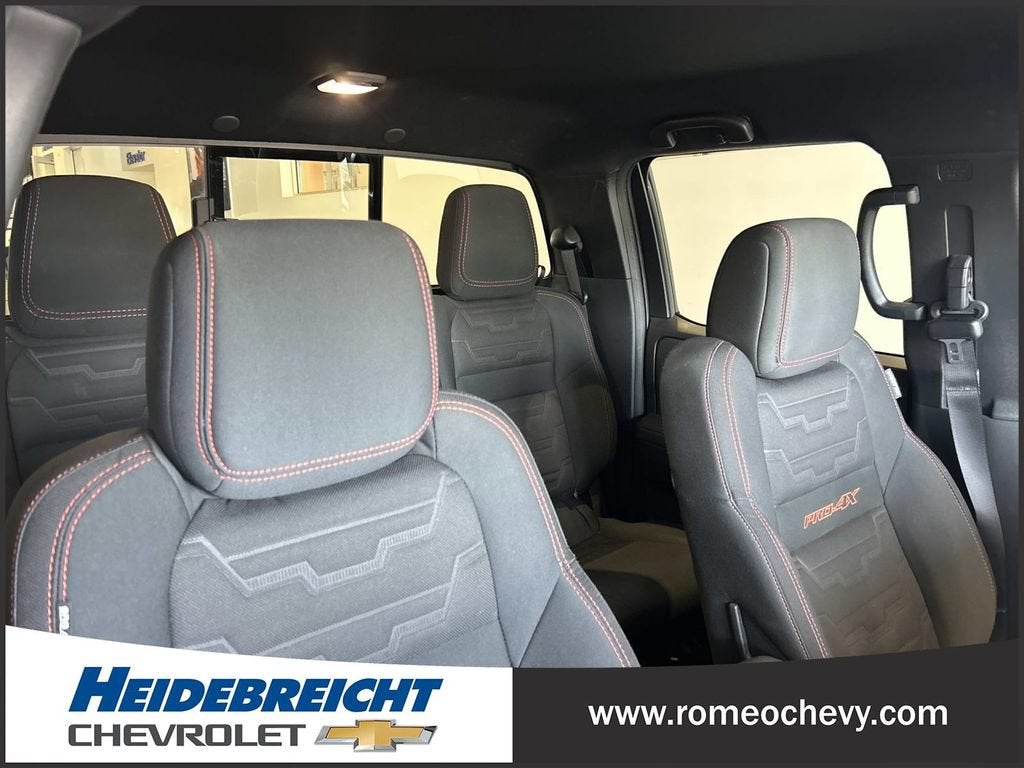 2023 Nissan Frontier Crew Cab PRO-4X 4x4